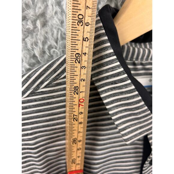 NWT Charlotte Hornets Columbia Polo Shirt Men’s Medium Gray Stripe Omni-Wick - Picture 5 of 10